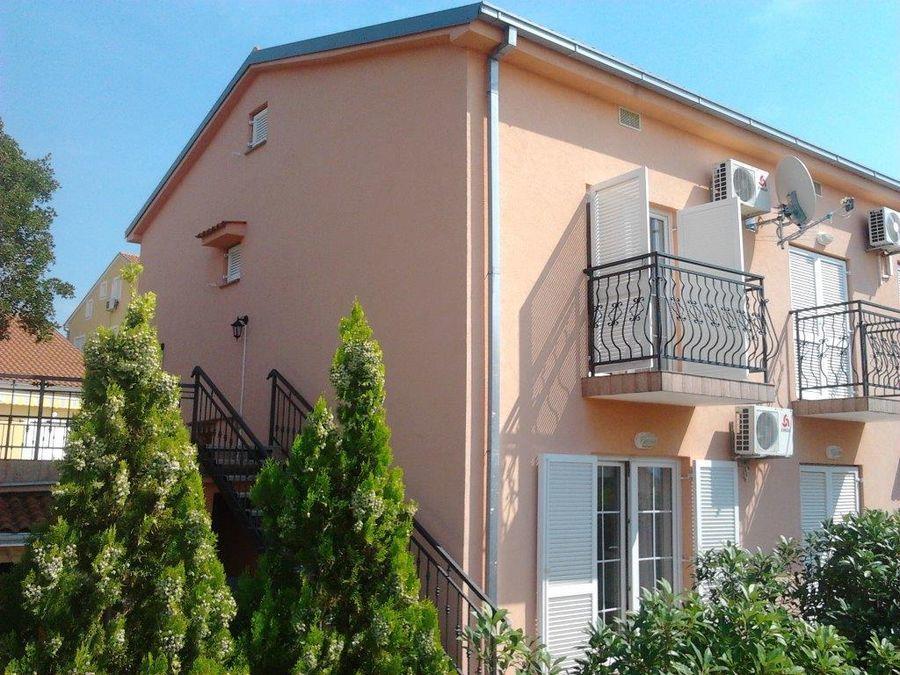 Apartments Eden Jadranovo Esterno foto