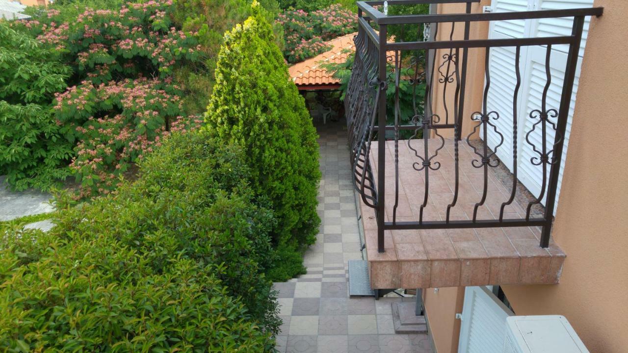 Apartments Eden Jadranovo Esterno foto